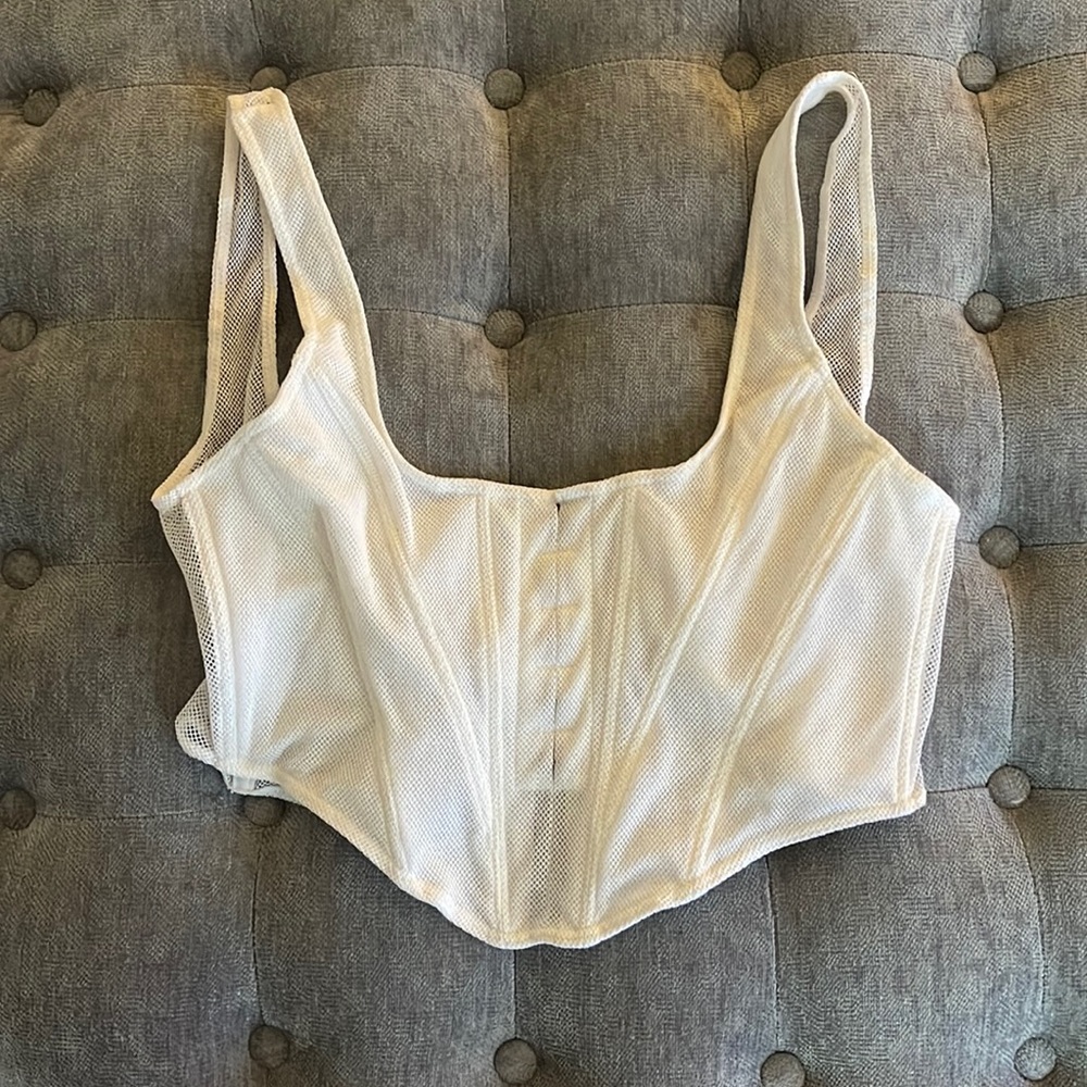 white fox top